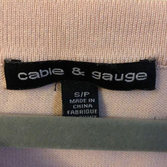 Cable & Gauge Womens Light Pink Knit Sweater With Textured Sleeves Size S - Picture 3 of 5